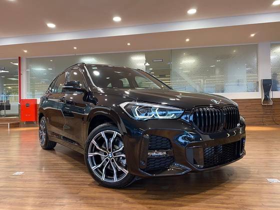 BMW X1 2.0 16V TURBO ACTIVEFLEX SDRIVE20I M SPORT 25 ANOS 4P AUTOMÁTICO BMW X1 2.0 16V TURBO ACTIVEFLEX SDRIVE20I M SPORT 25 ANOS 4P AUTOMÁTICO